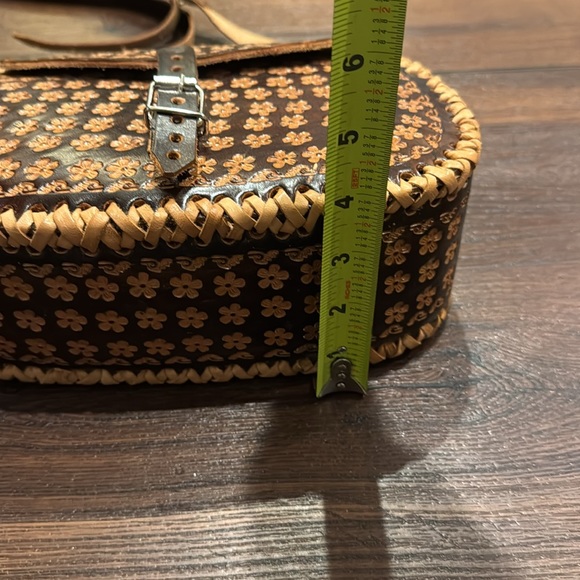 Boho non-branded floral carved Leather Crossbody Bag NWOT - Picture 10 of 11